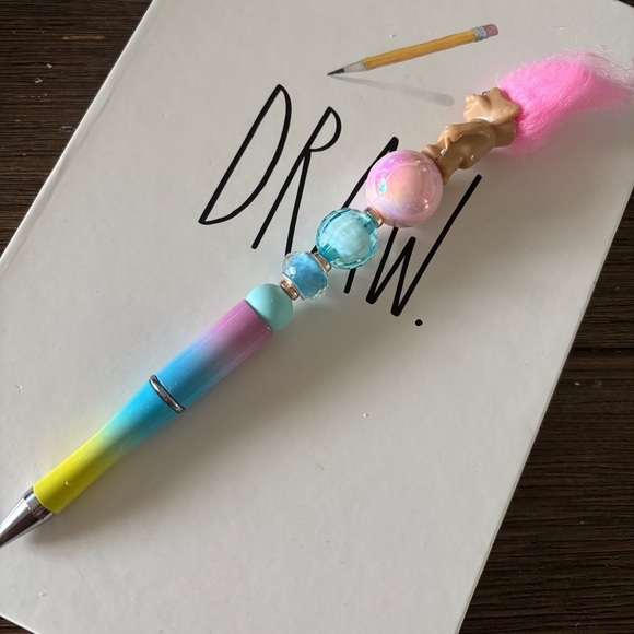 Pink Troll Doll handmade beaded Pen - Picture 3 of 3